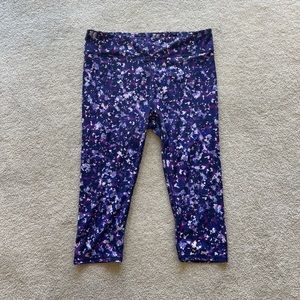 Fabletics Mid-Rise Printed Powerhold Capri